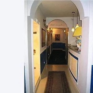 Hotel Nuovo Sangiuliano, Catania